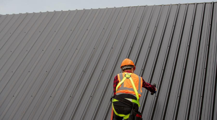 Professional metal roof installation in Aguada, PR